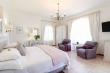 A Tuscan Villa - bed and breakfast Fish Hoek, Cape Town