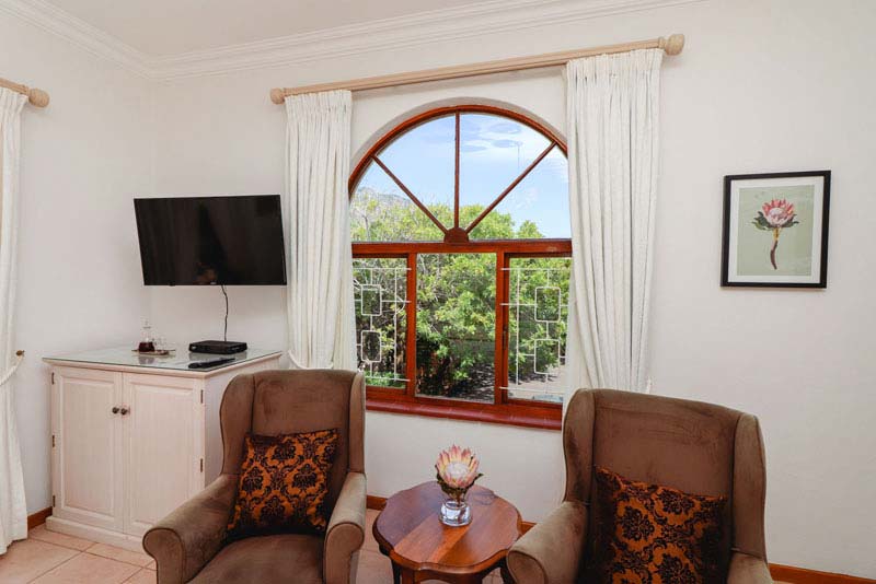 A Tuscan Villa - bed and breakfast Fish Hoek, Cape Town