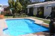 Garden area with swimming pool