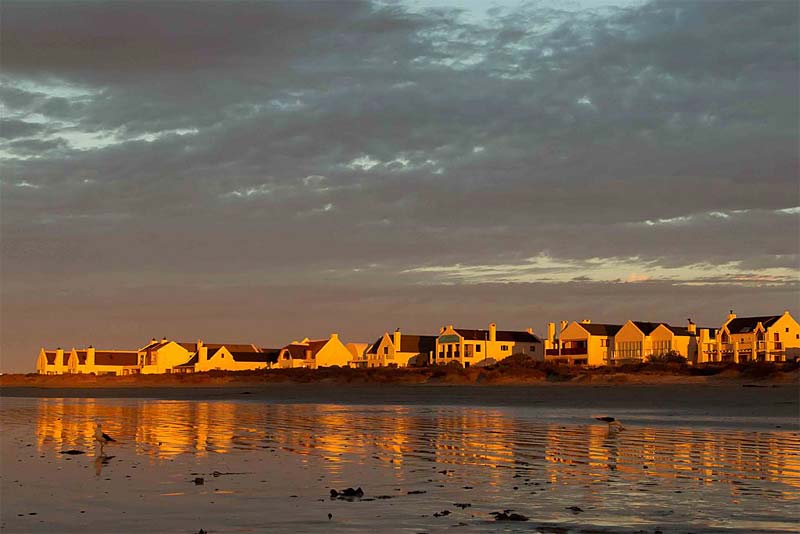 Baywatch Villa & Cottage - Paternoster Main Beach