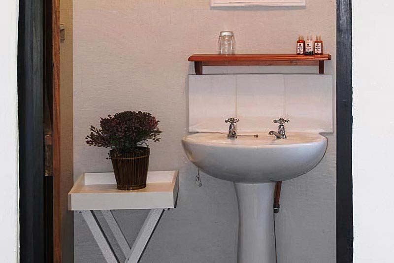 Double en-suite Rondavel