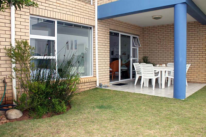 Dancing Dolphins - self catering in Vleesbaai
