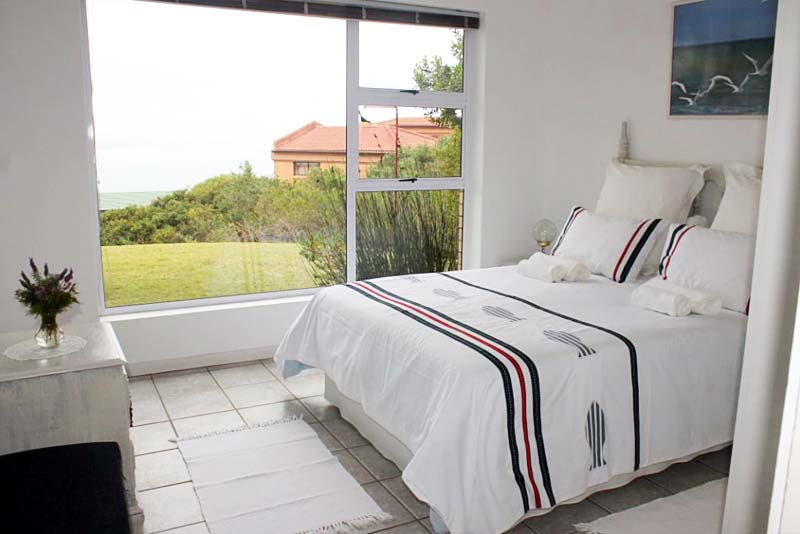 Dancing Dolphins - self catering in Vleesbaai