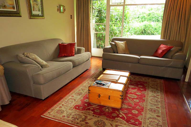 Garden suite lounge - Dunkelly self catering in Irene, Centurion
