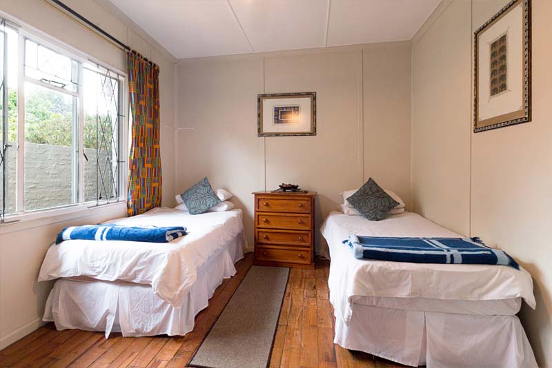 Flat 7 - Inyathi Guest Lodge Self Catering in Knysna