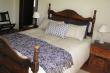 Die Stal Bedroom