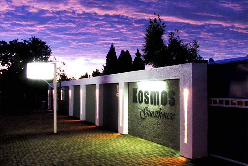Kosmos Guest House - Bed and Breakfast Kimberley