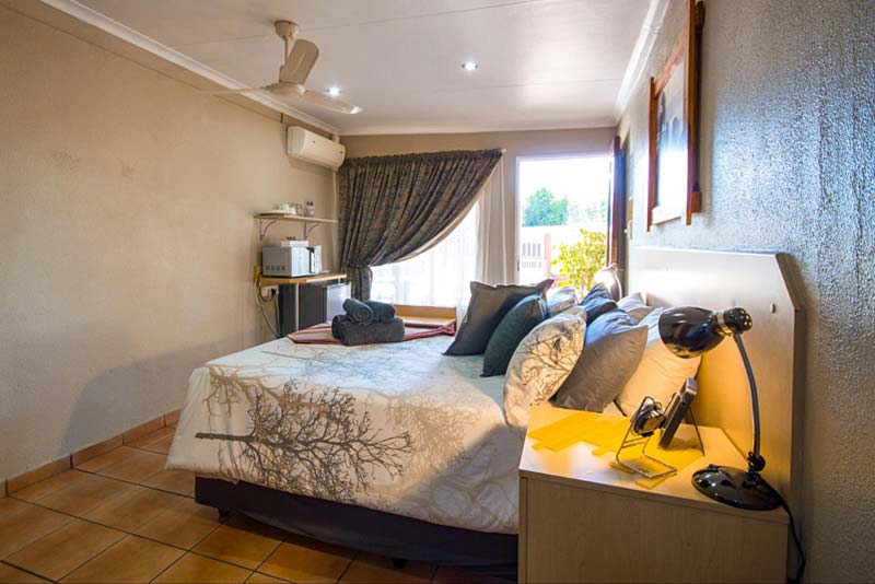 Marle' Lodge - Bed and Breakfast and semi Self Catering in Germiston