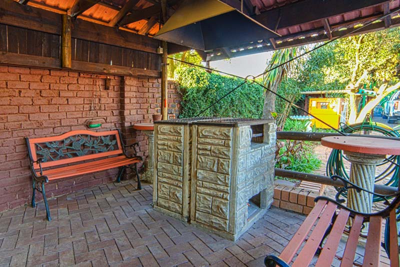 Marle' Lodge - Bed and Breakfast and semi Self Catering in Germiston