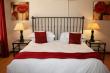 Deluxe suite 8