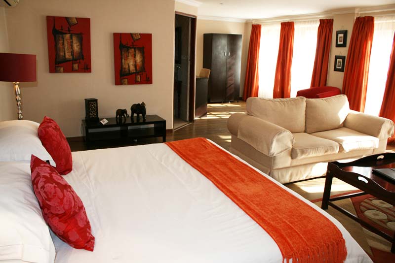 Luxury Suite 9