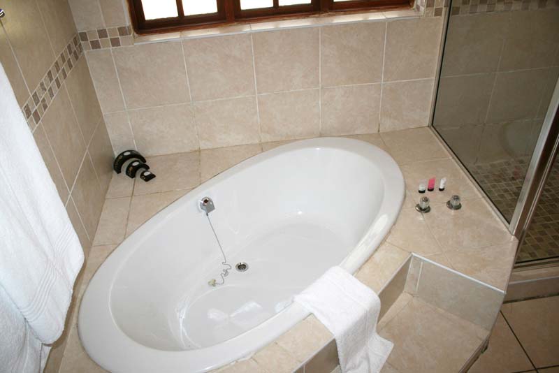 Luxury suite 5 Bathroom