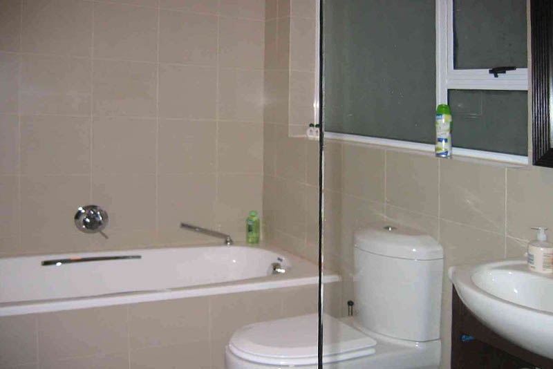 Main Bathroom