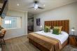 Three Shadows - Luxury Room
