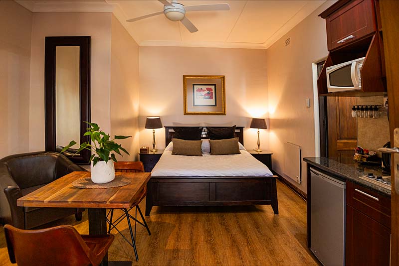 Scott's Manor - Luxury Room