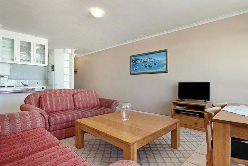 Sea Breeze - self catering in Bloubergstrand, Cape Town