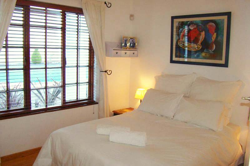 Queen bedroom groundfloor - The Gables self catering Hout Bay, Cape Town