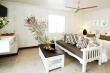 Deluxe room with queen or twin beds