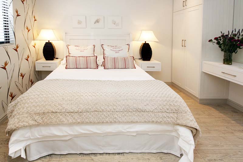 Standard room with queen or twin beds