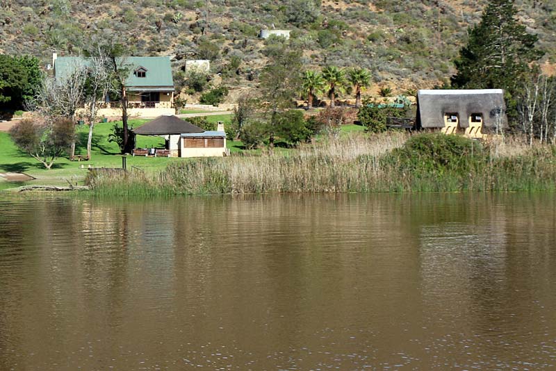 Tides River Lodge - self catering in Malgas, on the banks of the Breede River