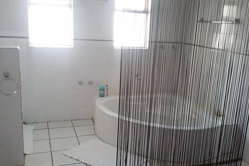 Taurus Bathroom