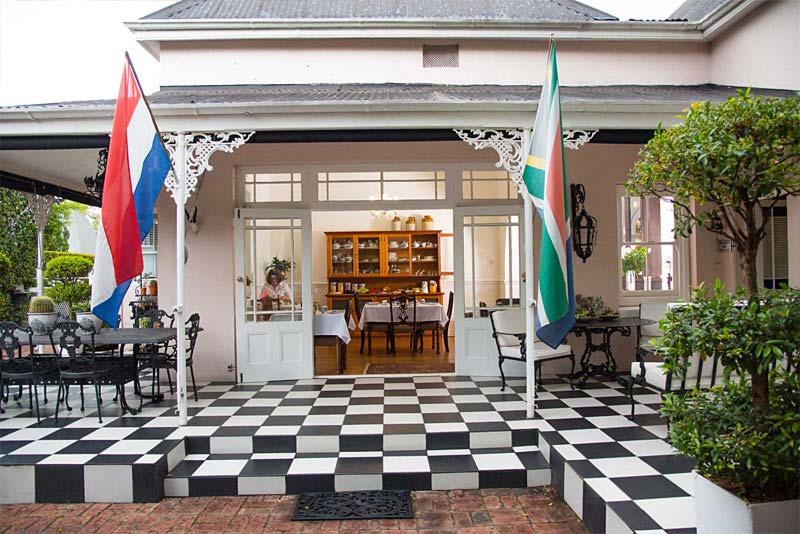 Breakfast Room Patio