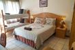 Family room 4
