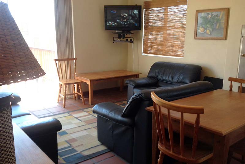Lounge flat