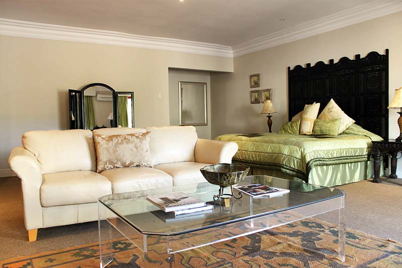 Val d'Or - Bed and Breakfast and Self Catering in Franschhoek