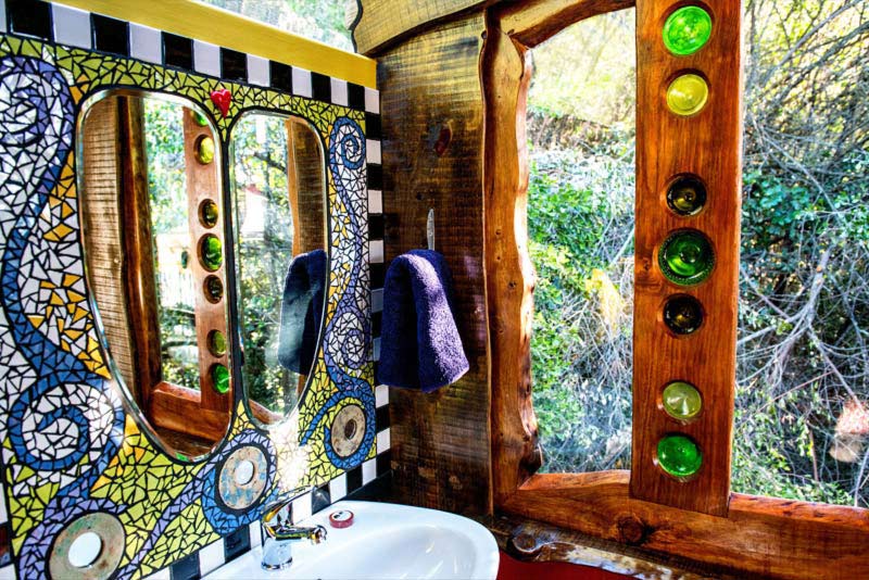 Fly Me to the Moon Forest Cabin