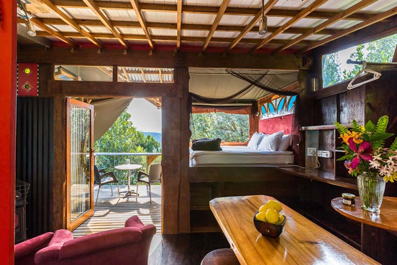 Fly Me to The Moon Forest Cabin