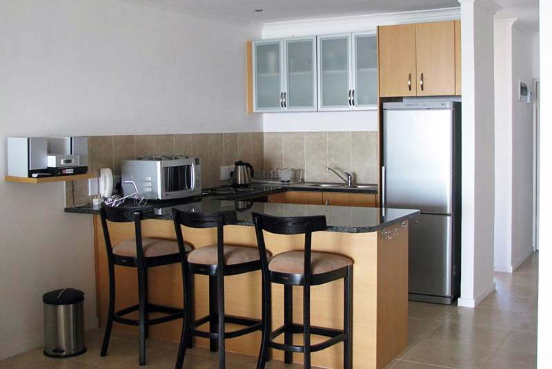 Kitchen - Whale Cove A104 self catering De Kelders