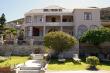 Chartfield Guesthouse - bed and breakfast accommodation in Kalk Bay, Cape Town.