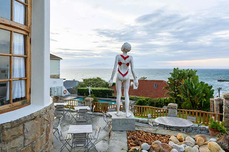 Chartfield Guesthouse & Majestic Apartments - Kalk Bay