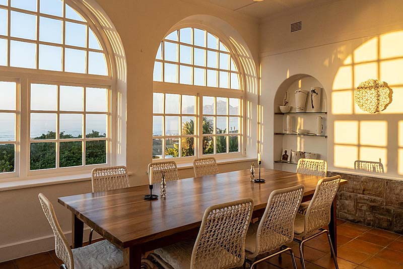 Chartfield Guesthouse & Majestic Apartments - Kalk Bay