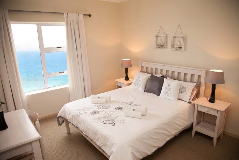 Diaz View - Beachfront self-catering apartment in Diaz Beach