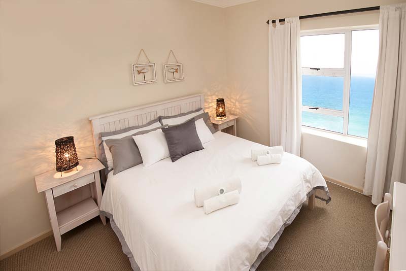 Diaz View - Beachfront self-catering apartment in Diaz Beach