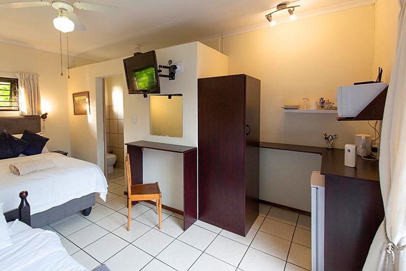Triple Room 4