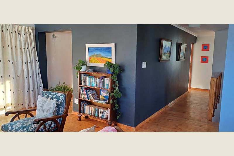 Top floor: living room, TV room, main bedroom and bathroom.