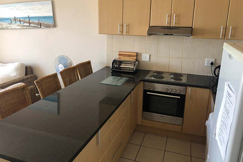 Kitchen - Santos Beach Flat no.26 self catering Mossel Bay