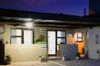 Woodpecker's Inn Bed & Breakfast Guesthouse - Kempton Park