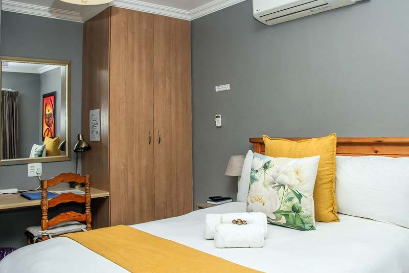 Woodpecker's Inn, Kempton Park - Standard Double Room
