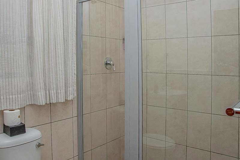 Woodpecker's Inn, Kempton Park - Standard Double Room