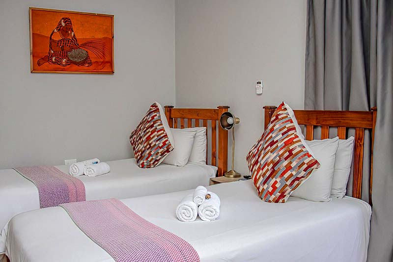 Woodpecker's Inn, Kempton Park - Standard Twin Room