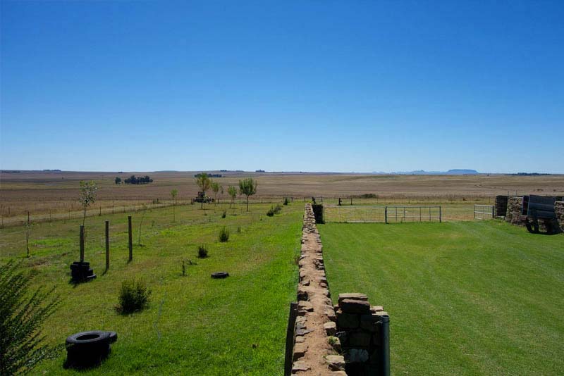 Waaidam Resort - Guest Farm bed and breakfast accommodation near Harrismith