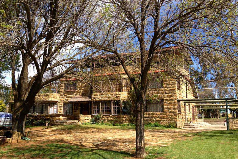 Waaidam Resort - Guest Farm bed and breakfast accommodation near Harrismith