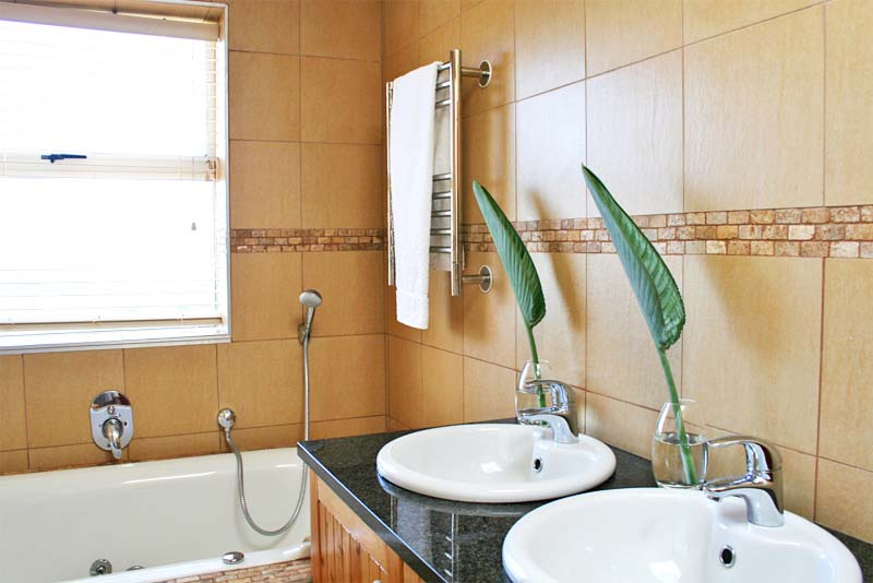 On-suite bathroom