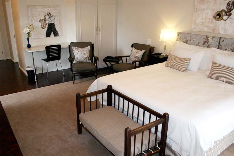 Jasmine studio bedroom