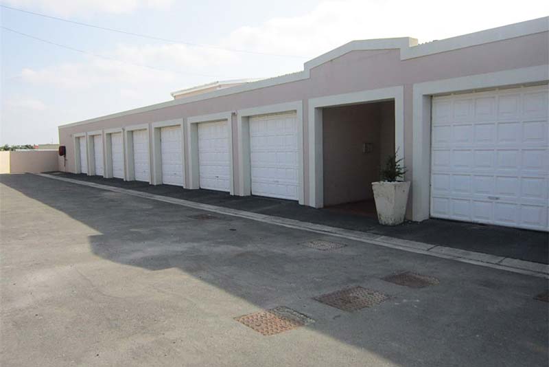 Single garages