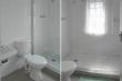 2 Bedroom Walkin Shower